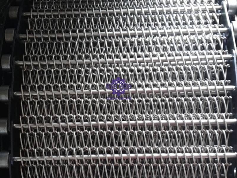 Tại sao nên mua băng tải lưới tại Hà Nội