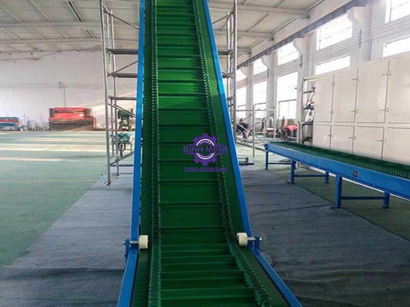 mua bang tai pvc gia re o dau nhung tieu chi chon nha cung cap 1